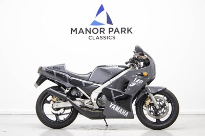 Lot 1989 Yamaha TZR250