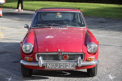 Lot 84 - 1967 MG B GT