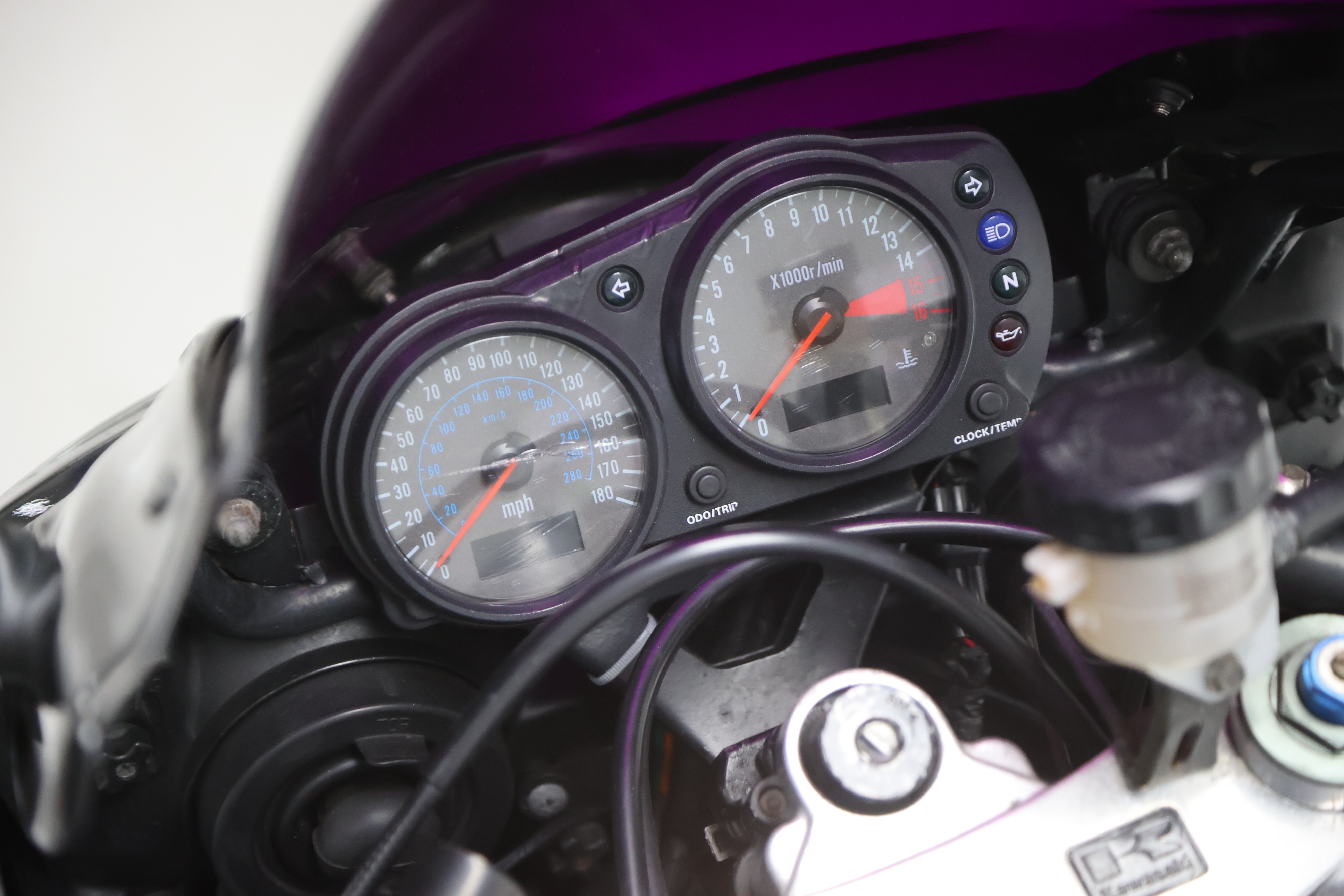 Kawasaki ZX-6R Ninja J1 2000 Bremssattel Hinten Überholsatz