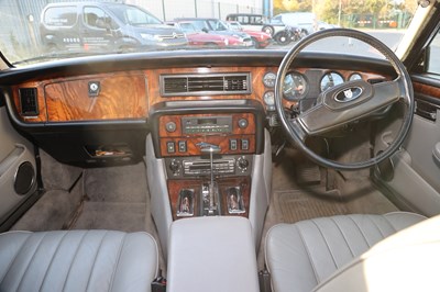 Lot 44 - 1985 Jaguar XJ12 Sovereign 5.3 HE