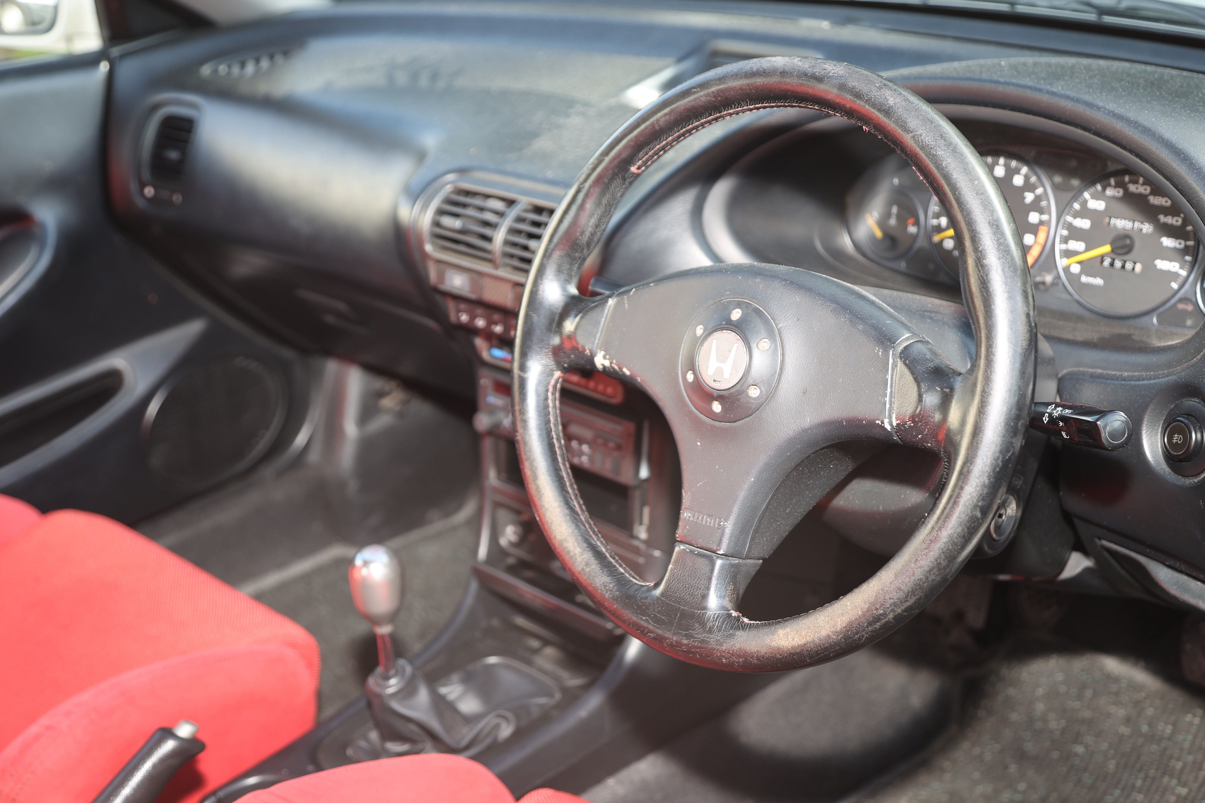 97 Integra R Interior Lot 55 - 1997 Honda Integra Type R
