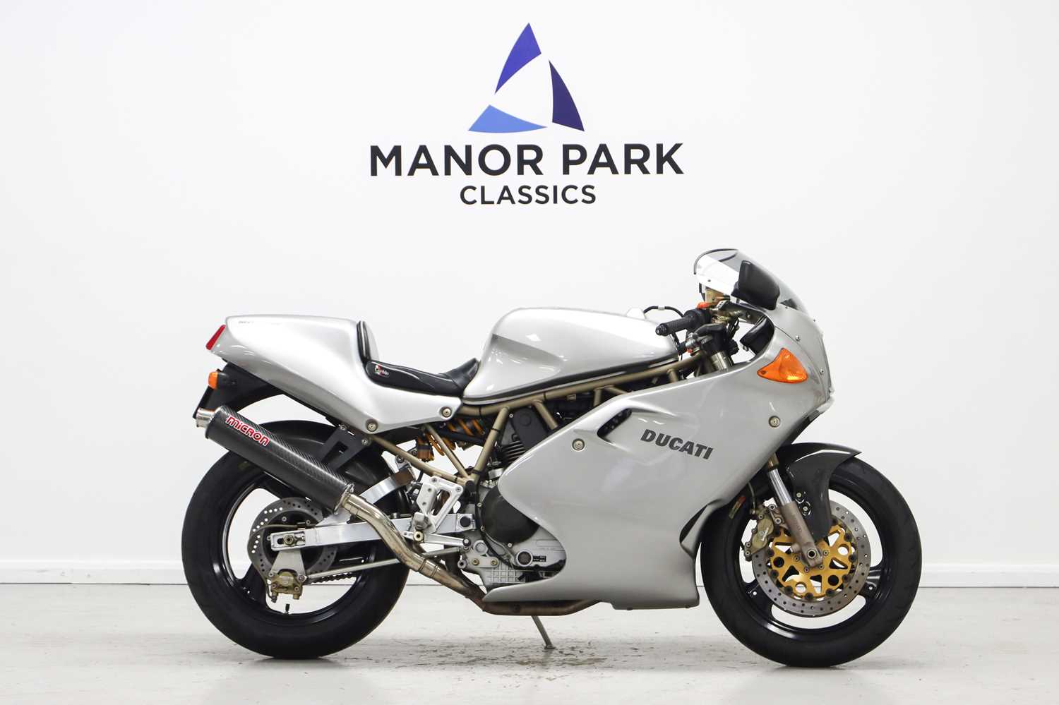 Lot 255 - 1999 Ducati 900 SS Final Edition