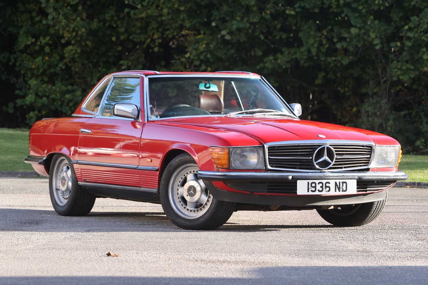 Lot 74 - 1985 Mercedes-Benz 500 SL