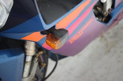 Lot 270 - 2001 Yamaha YZF750R