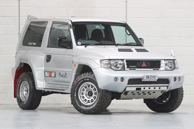 Lot 1997 Mitsubishi Pajero Evolution