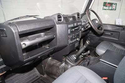 Lot 71 - 2010 Land Rover Defender 110