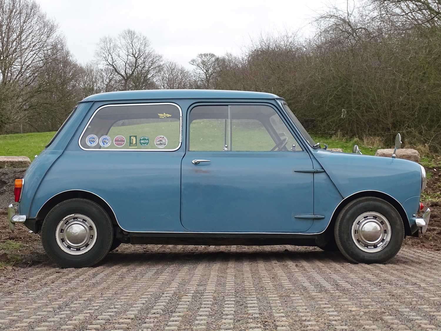 Lot 106 1959 Morris Mini Minor De Luxe