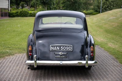 Lot 40 - 1966 Rolls-Royce Phantom V