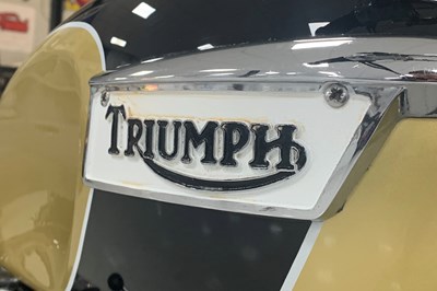 Lot 1971 Triumph T120R Bonneville