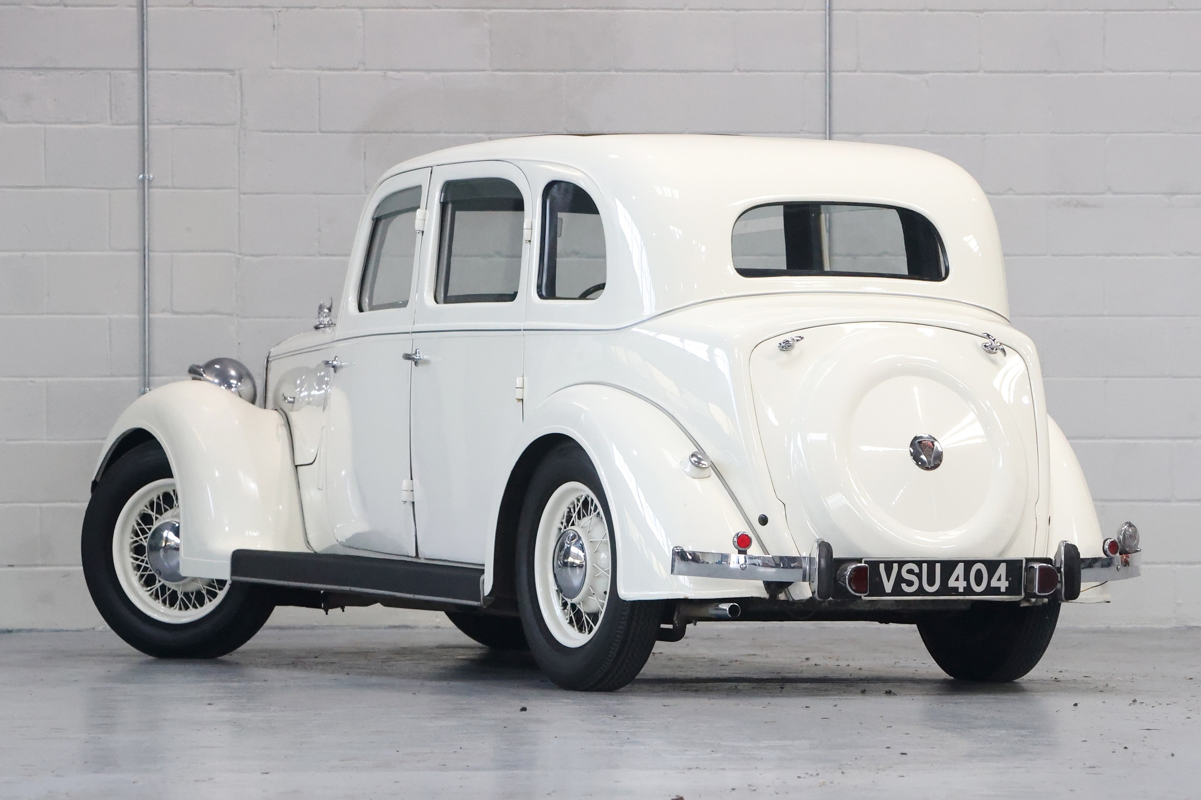 1938 Rover 14 Lot 100 - 1937 Rover 14hp P2 Saloon