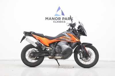 Lot 2022 KTM 890 Adventure