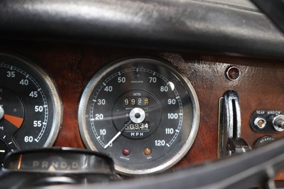 Lot 92 - 1968 Daimler V8-250