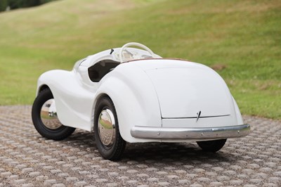 Lot 70 - Austin J40 Pedal Car