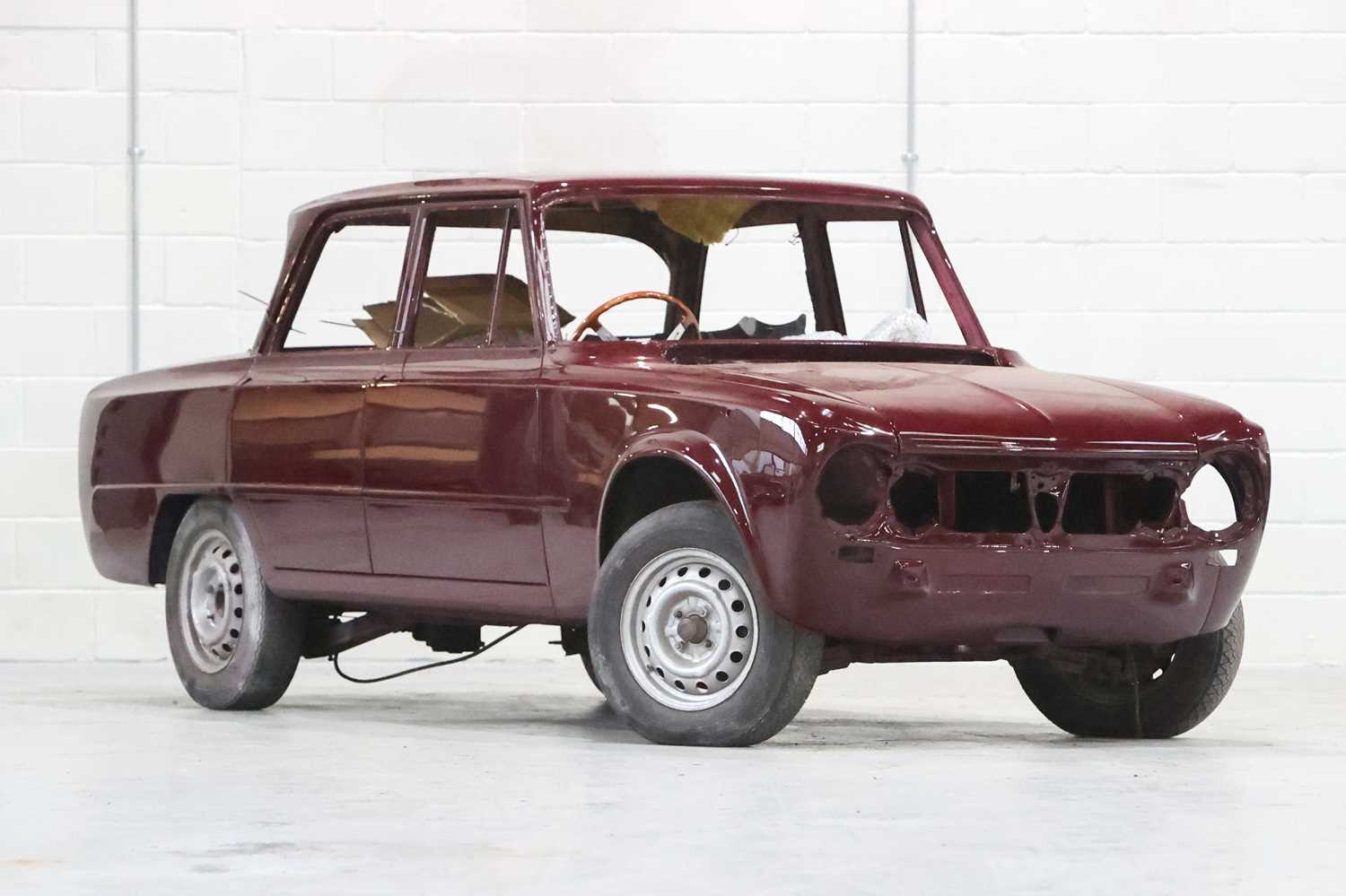 Lot 90 - 1971 Alfa Romeo Giulia 1600 Super 'Biscione'