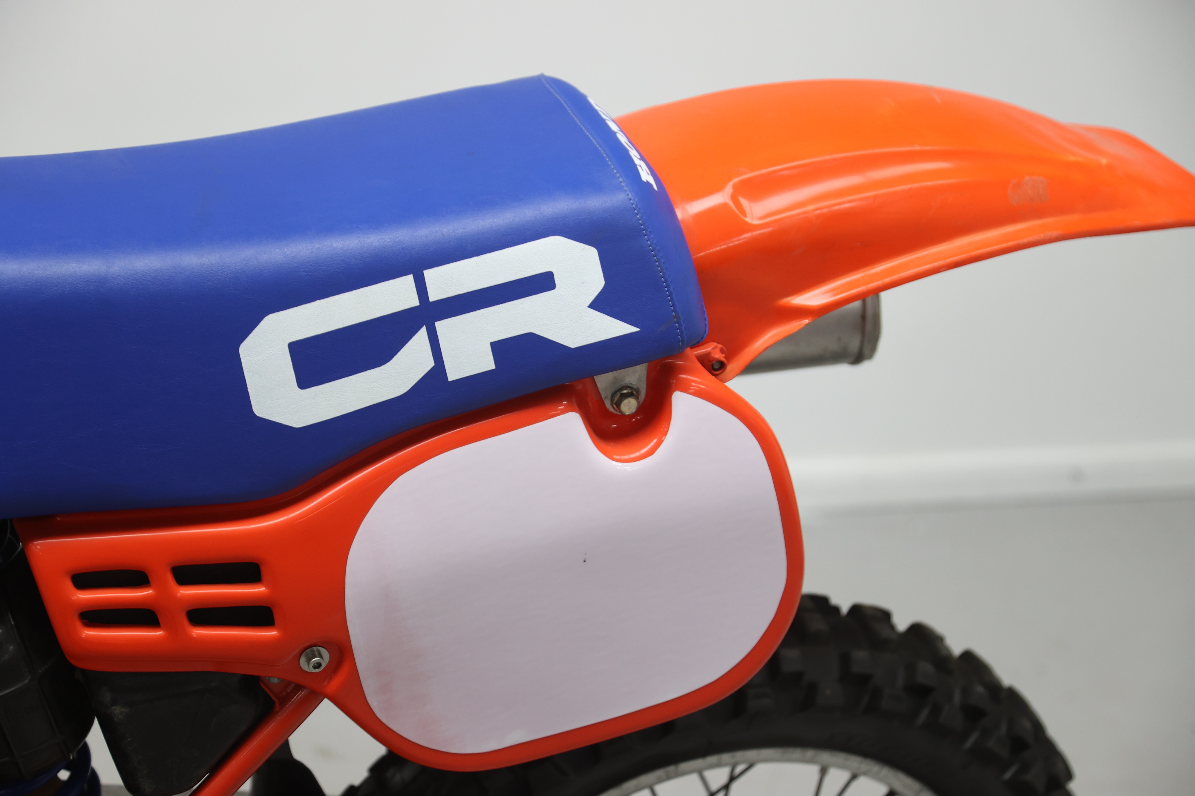 Lot 208 - 1984 Honda CR250