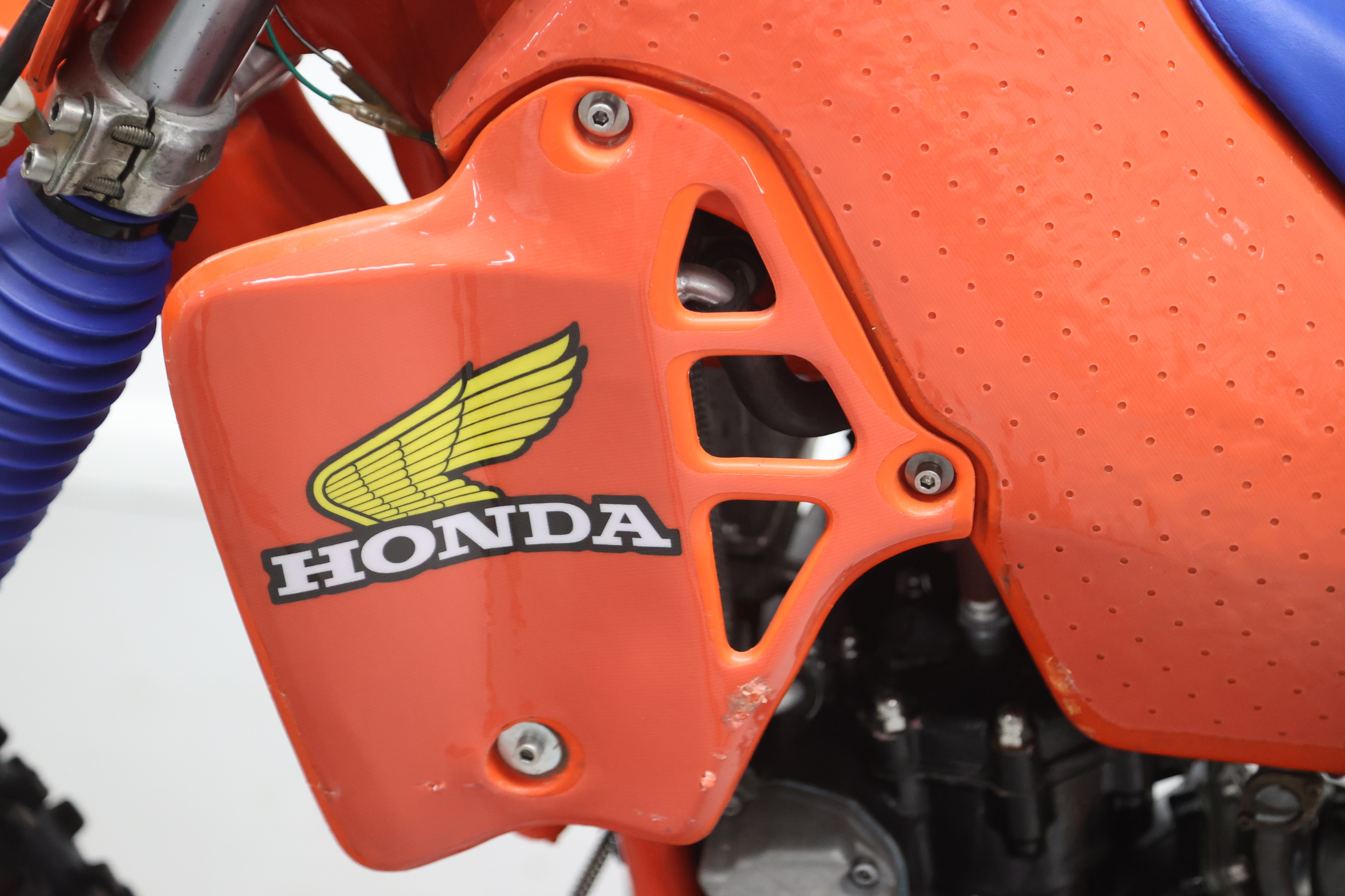 Lot 208 - 1984 Honda CR250