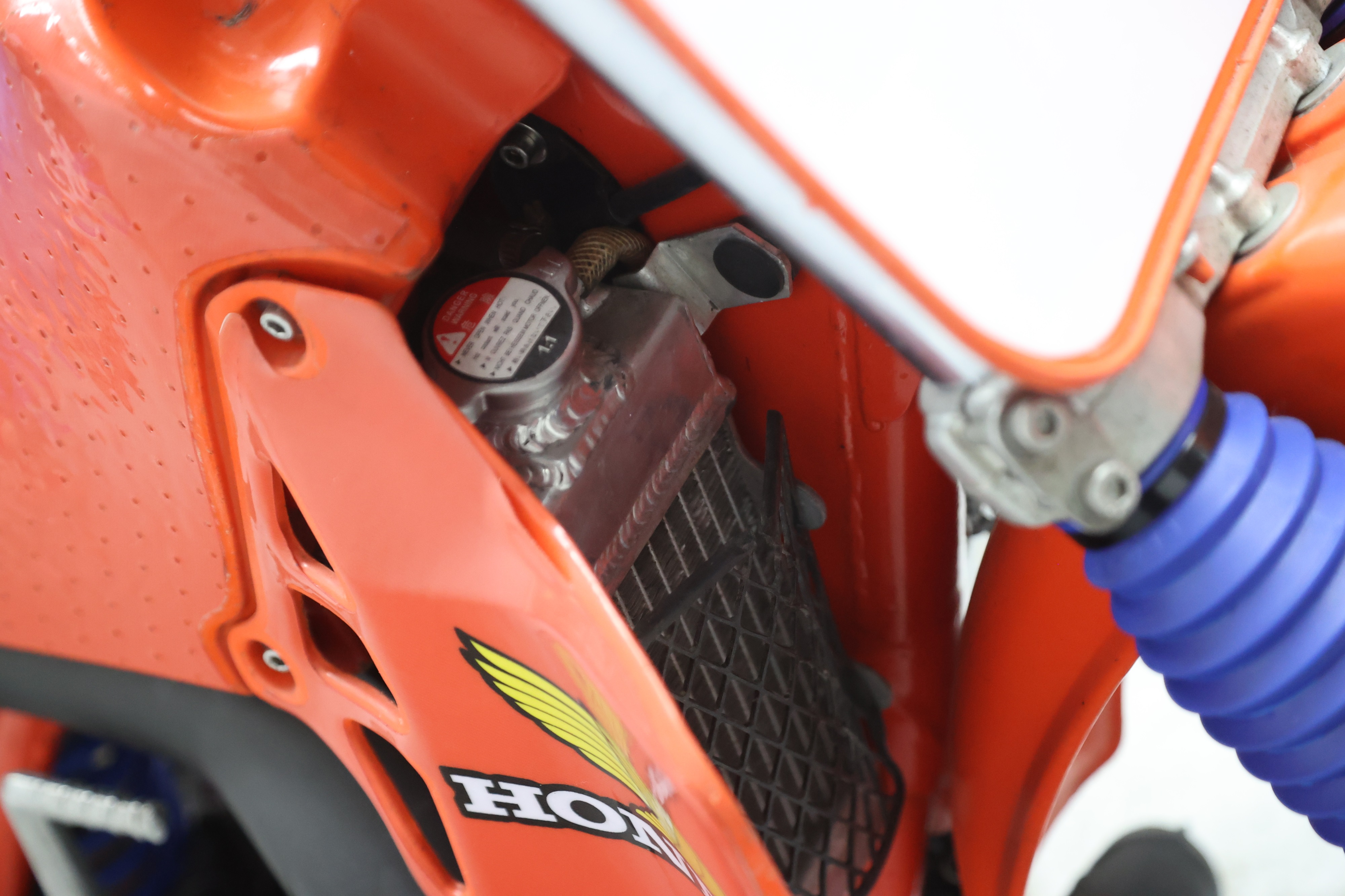 Lot 208 - 1984 Honda CR250