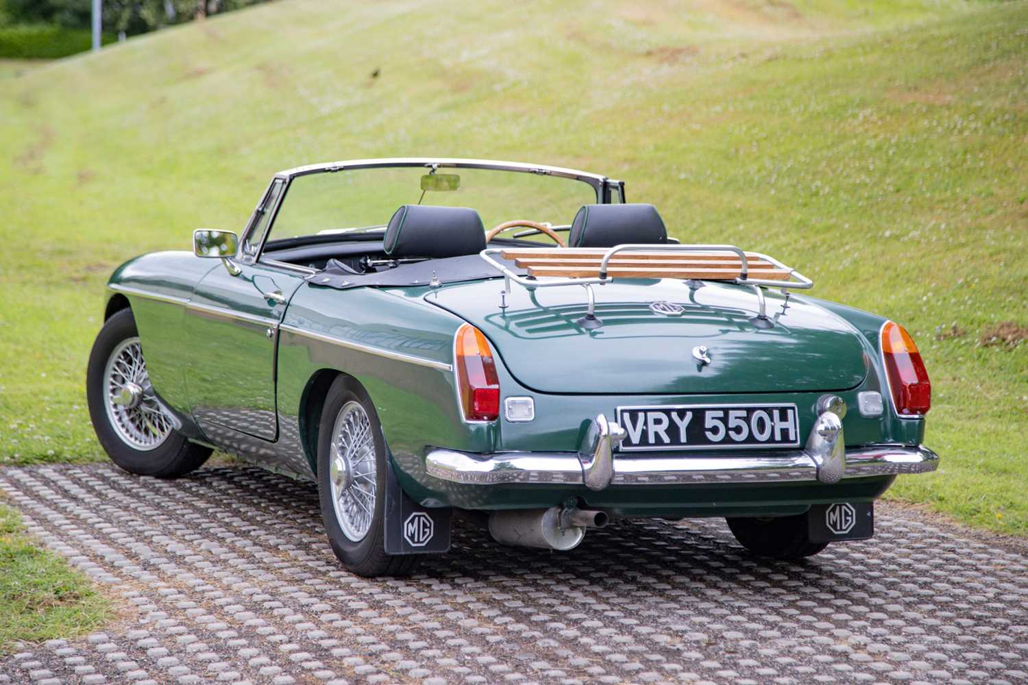 Lot 79 - 1970 MG B Roadster