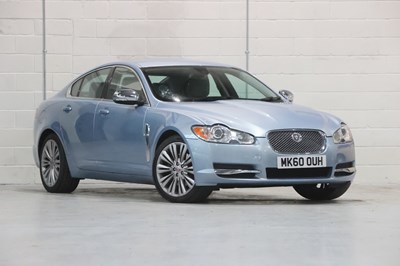 Lot 32 - 2010 Jaguar XF 3.0 V6 Premium Luxury