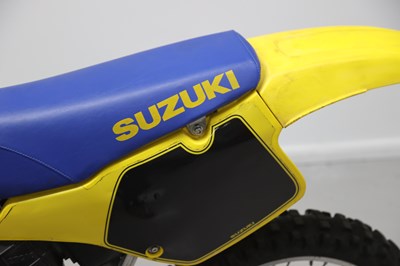 Lot 1989 Suzuki RM125