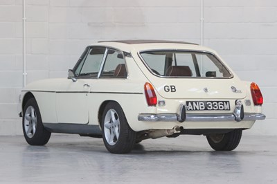 Lot 1974 MG B GT