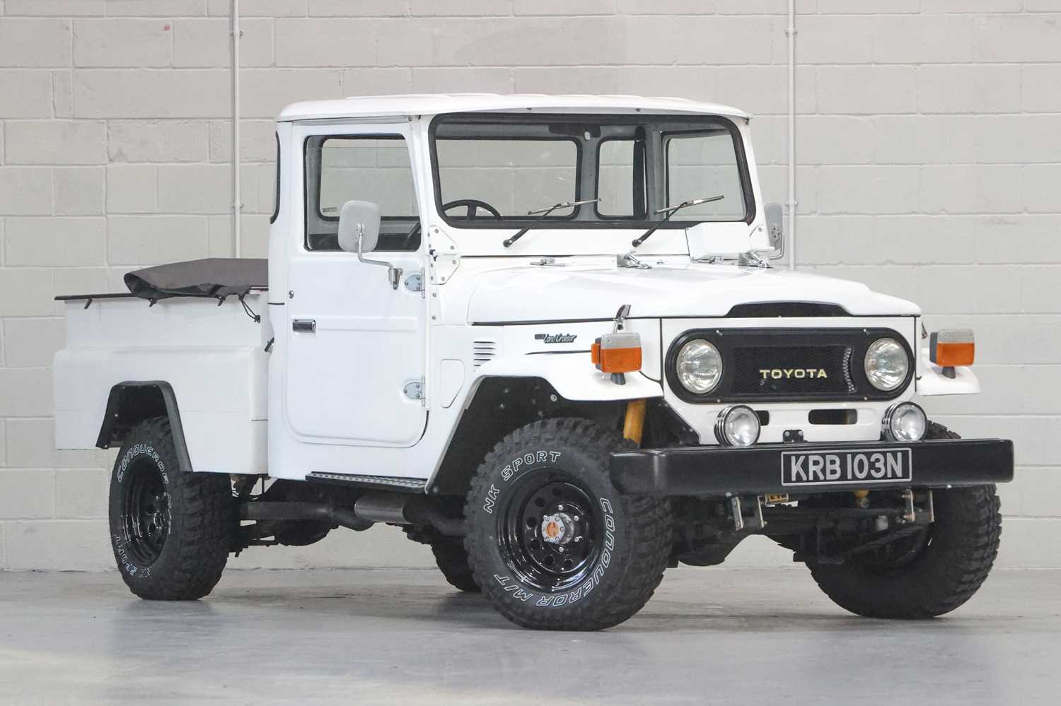 Lot 278 - 1975 Toyota Land Cruiser FJ45 Pickup