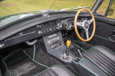 Lot 3 - 1970 MG B Roadster