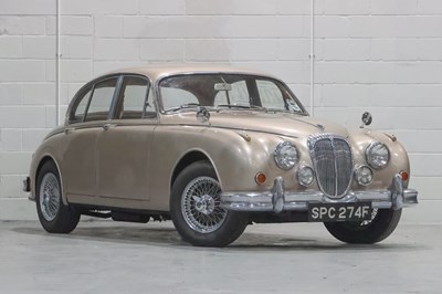 Lot 1967 Daimler V8-250