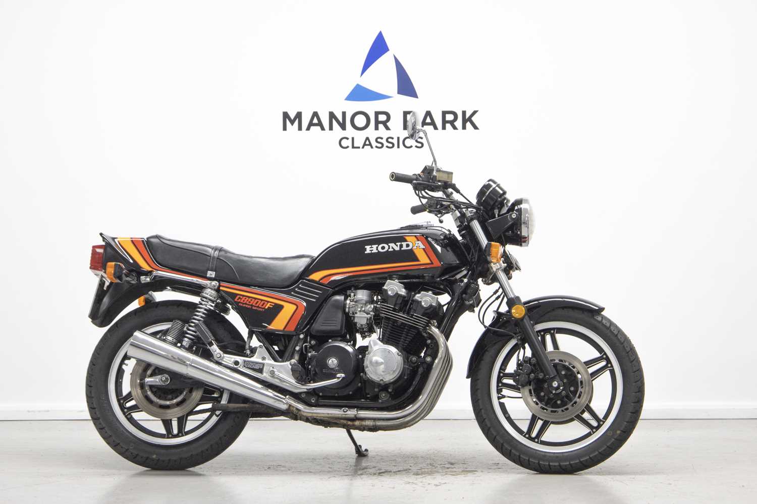 Lot 14 - 1981 Honda CB900F