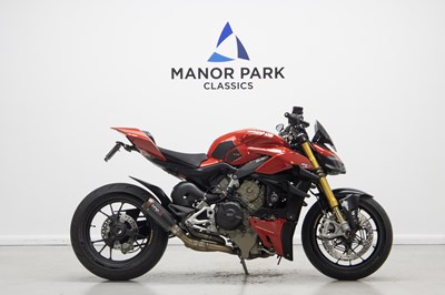 Lot 6 - 2021 Ducati Streetfighter V4 S