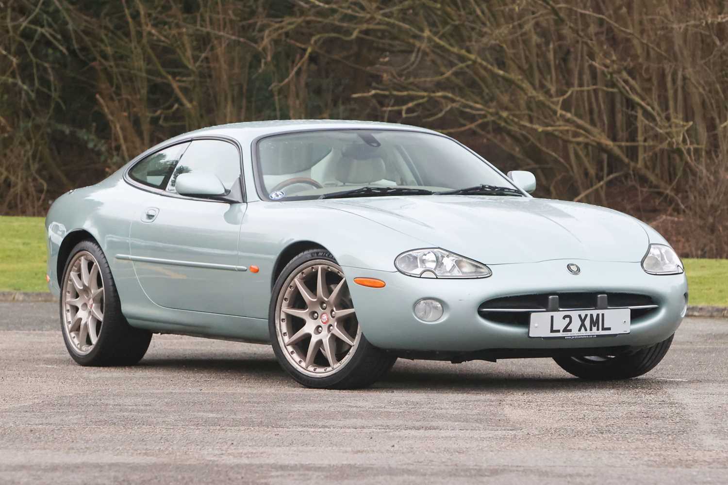 Lot 222 - 2002 Jaguar XK8 4.0