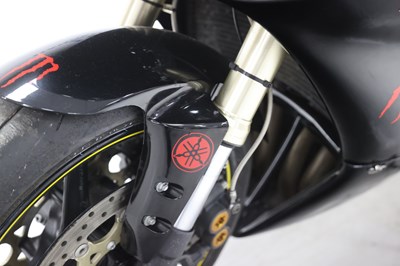 Lot 100 - 2004 Yamaha YZF-R1