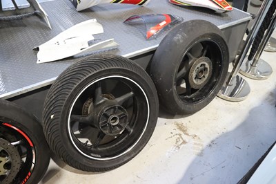 Lot 100 - 2004 Yamaha YZF-R1