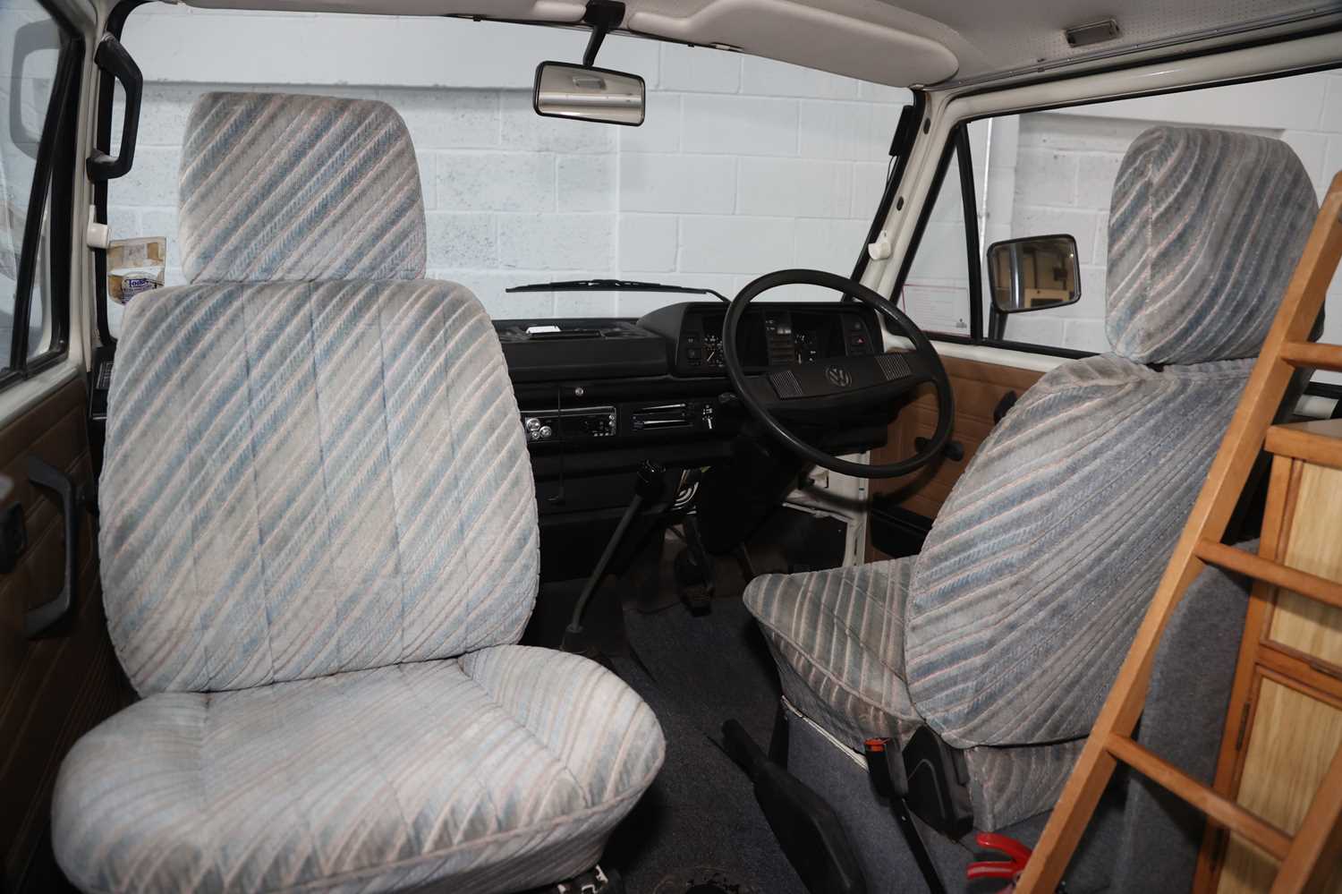 Lot 209 - 1991 Volkswagen T25 Auto-Sleeper Trident