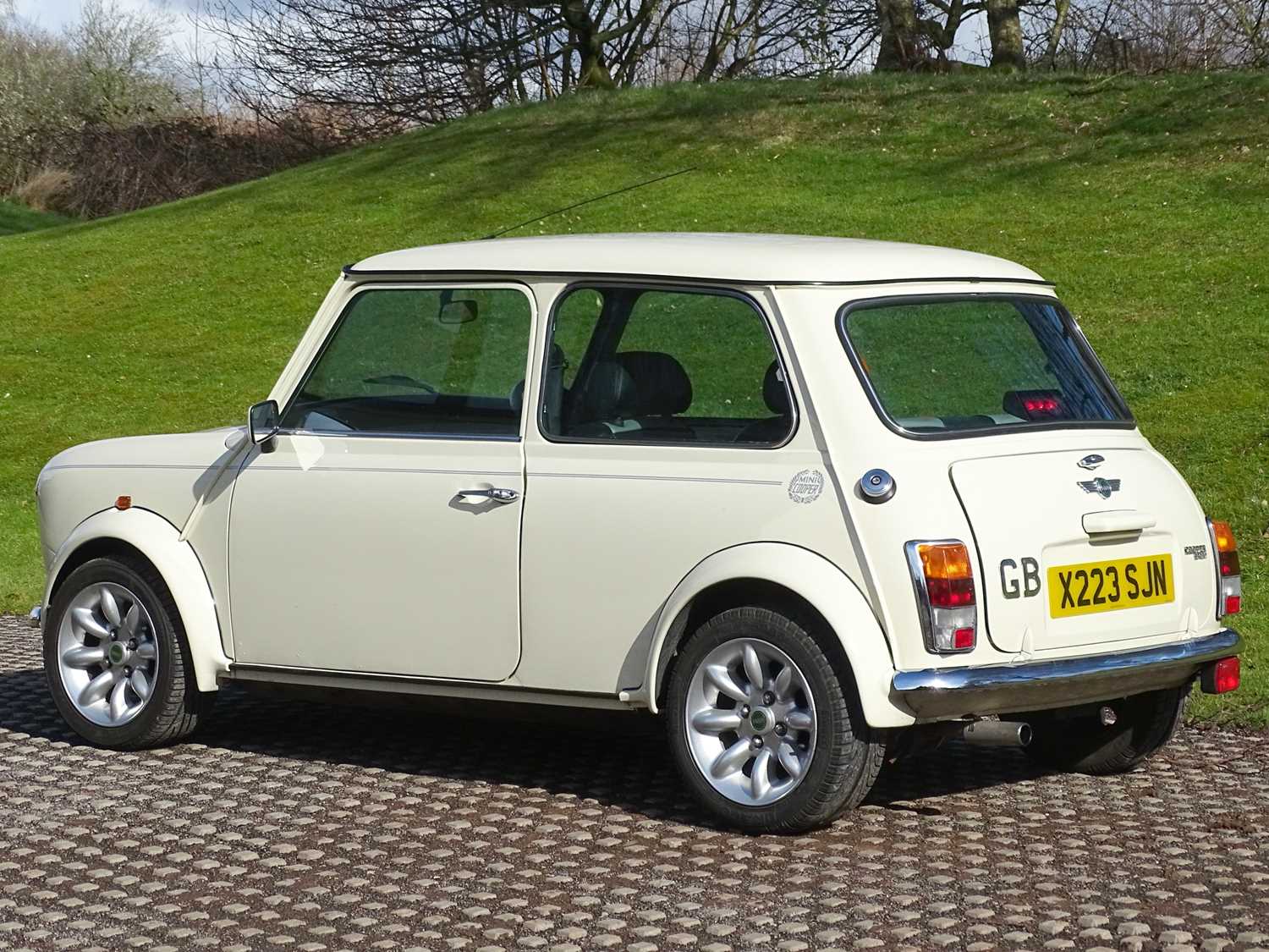 Lot 78 - 2000 Rover Mini Cooper Sport