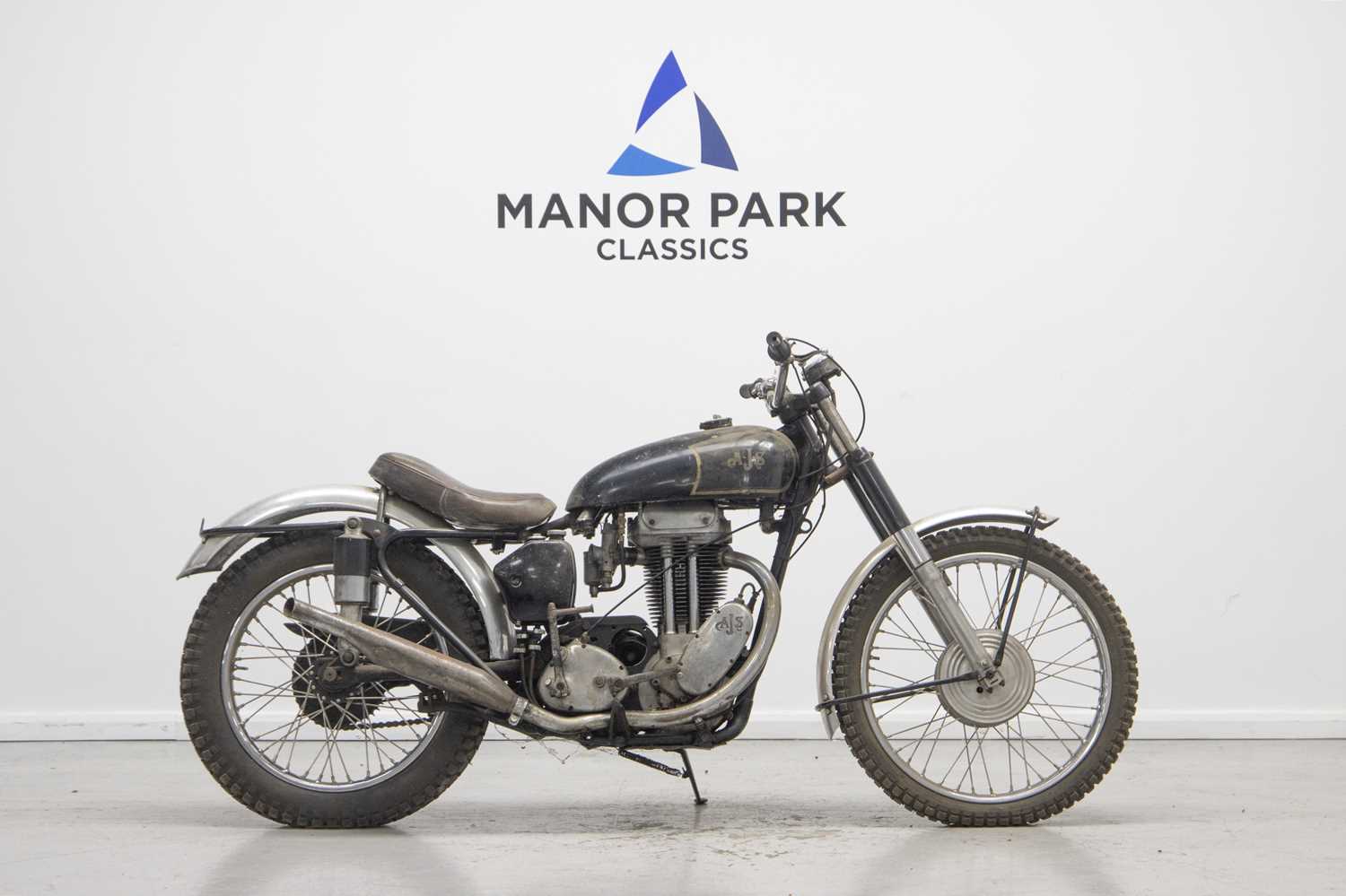 Lot 79 - c.1953 AJS 16MS