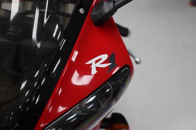 Lot 114 - 2000 Yamaha YZF-R1 5JJ