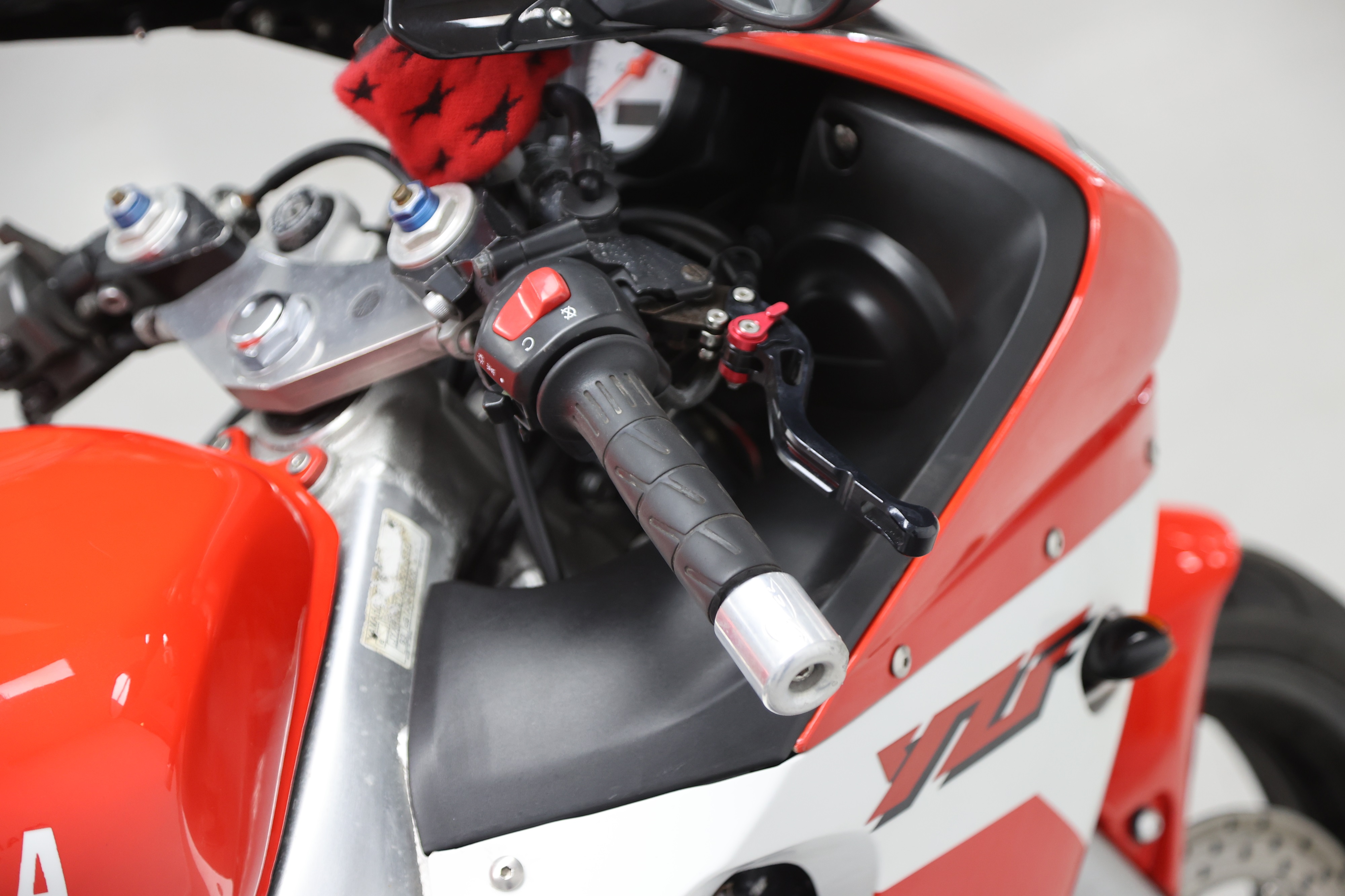Lot 107 - 1999 Yamaha YZF-R6