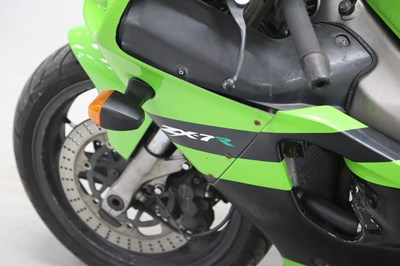 Lot 101 - 1999 Kawasaki ZX-7R Ninja
