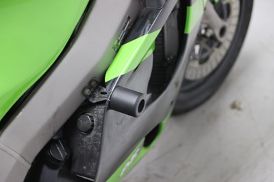 Lot 101 - 1999 Kawasaki ZX-7R Ninja