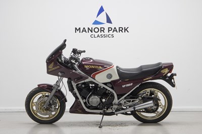 Lot 85 - 1983 Honda VF750FD