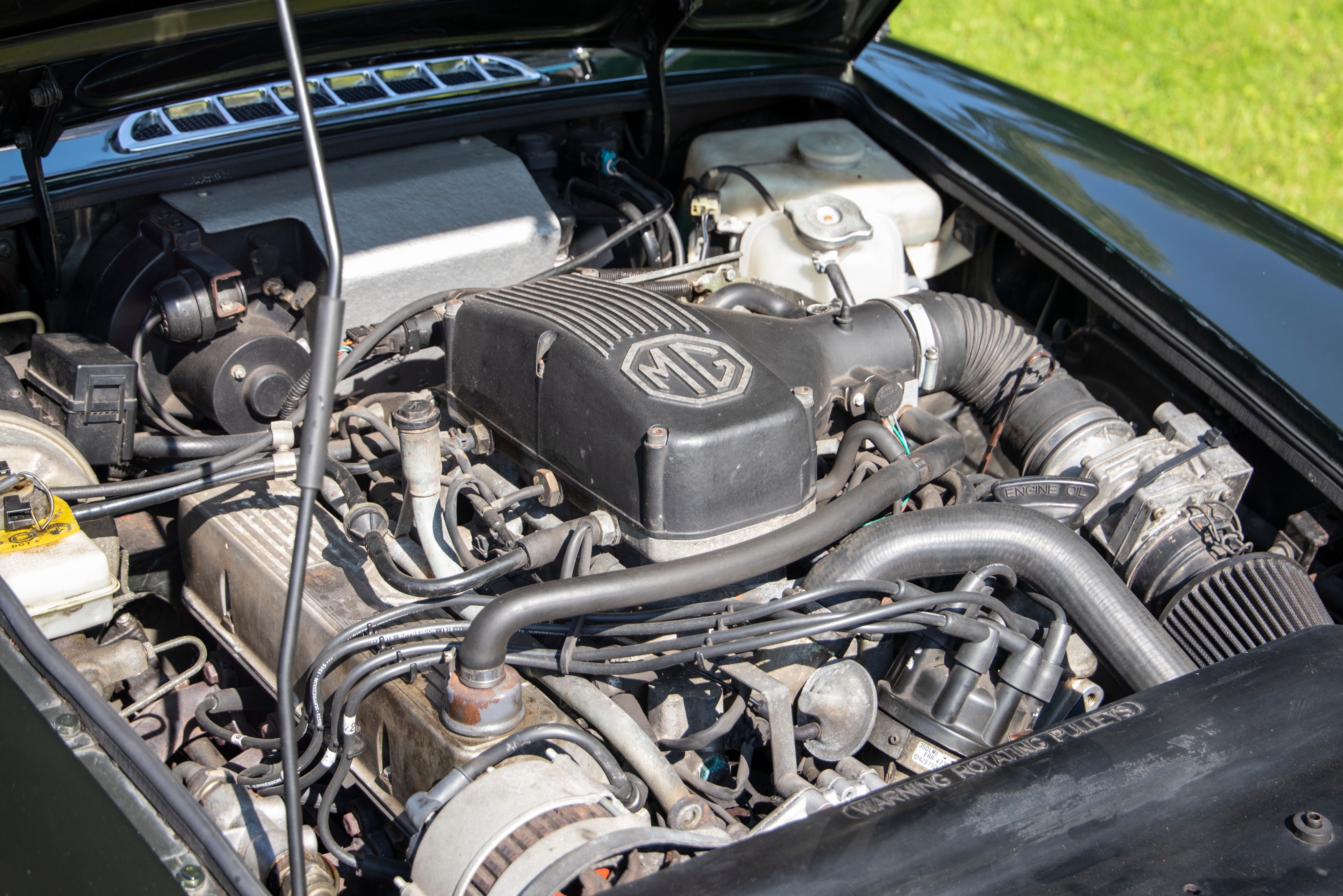 Lot 67 - 1998 MG R V8
