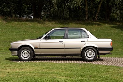 Lot 66 - 1989 BMW 318i