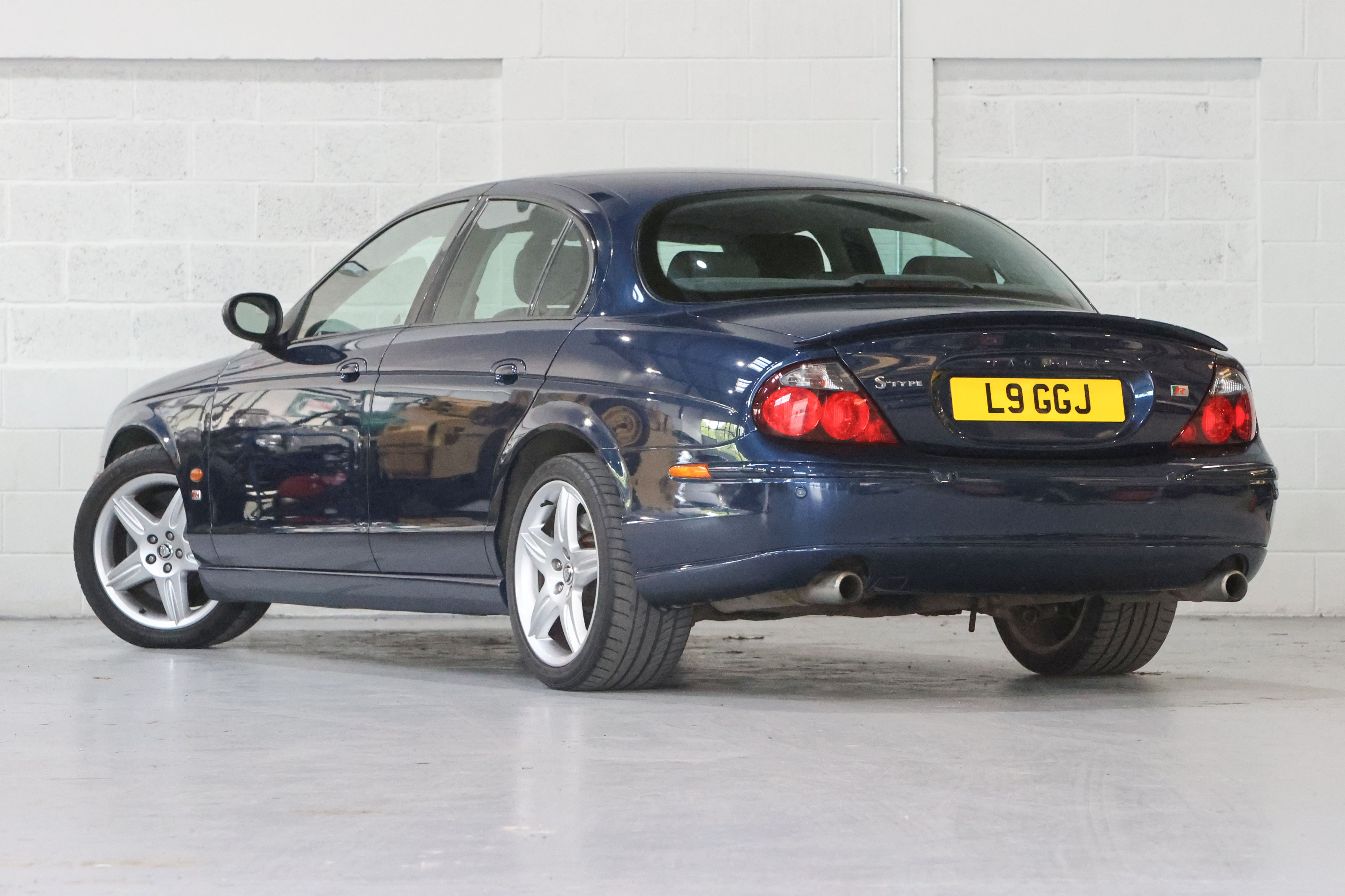 Jag S Type R Racing Lot 223 - 2002 Jaguar S-Type R