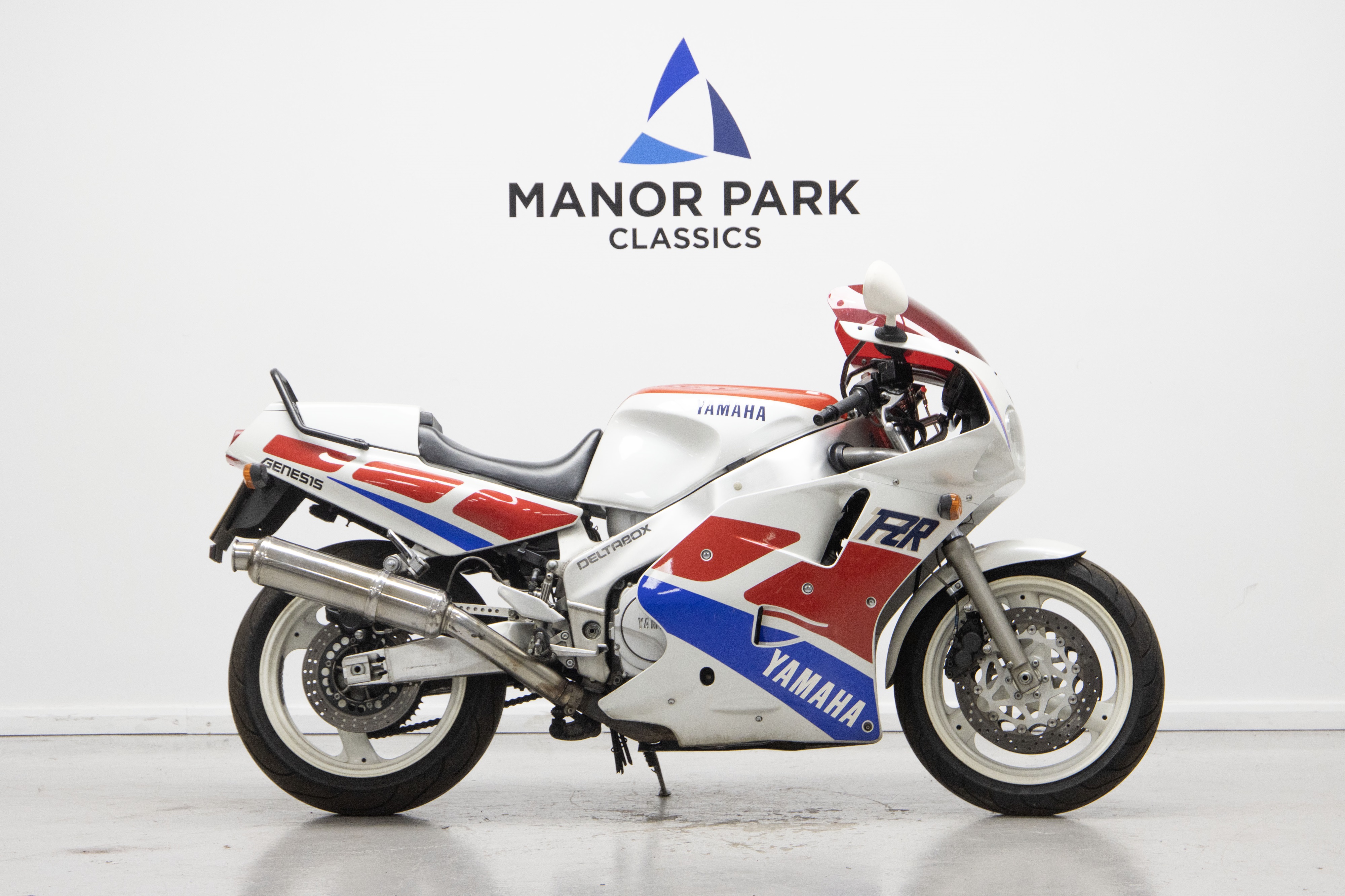 YAMAHA エクスプローラー　EX-1 Lot 31 - 1989 Yamaha FZR1000 EXUP