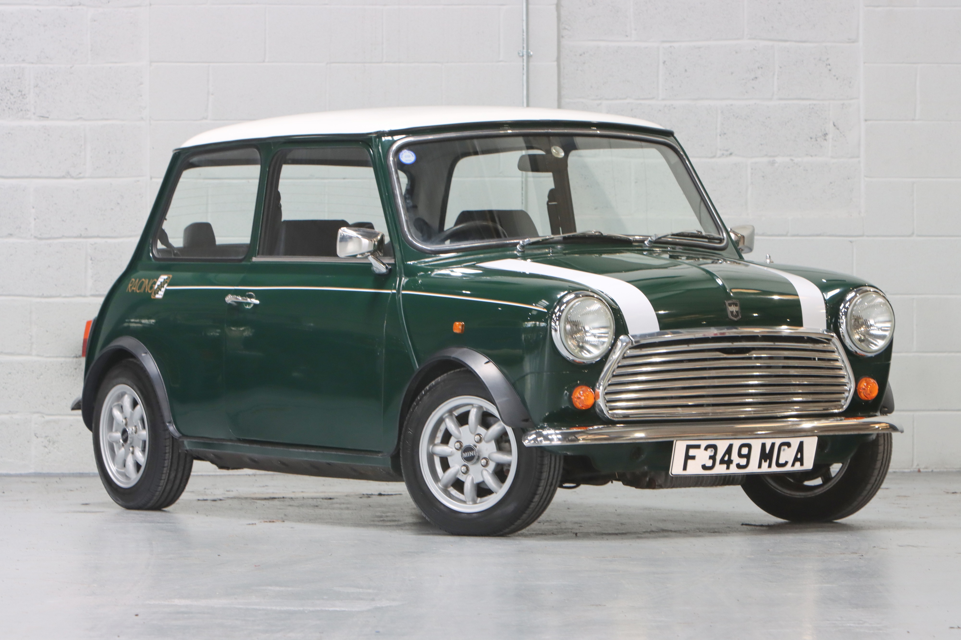 Lot 222 - 1989 Austin Mini Racing Green