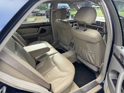 Lot 11 - 1998 Mercedes S320