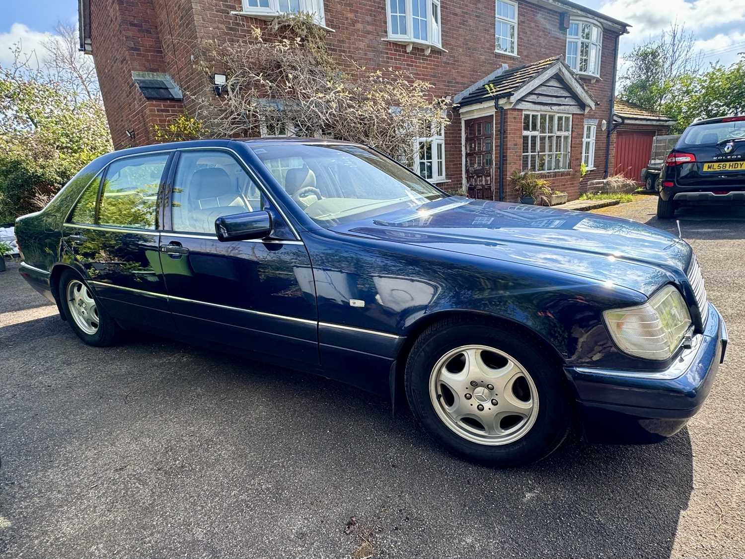 Lot 11 - 1998 Mercedes S320