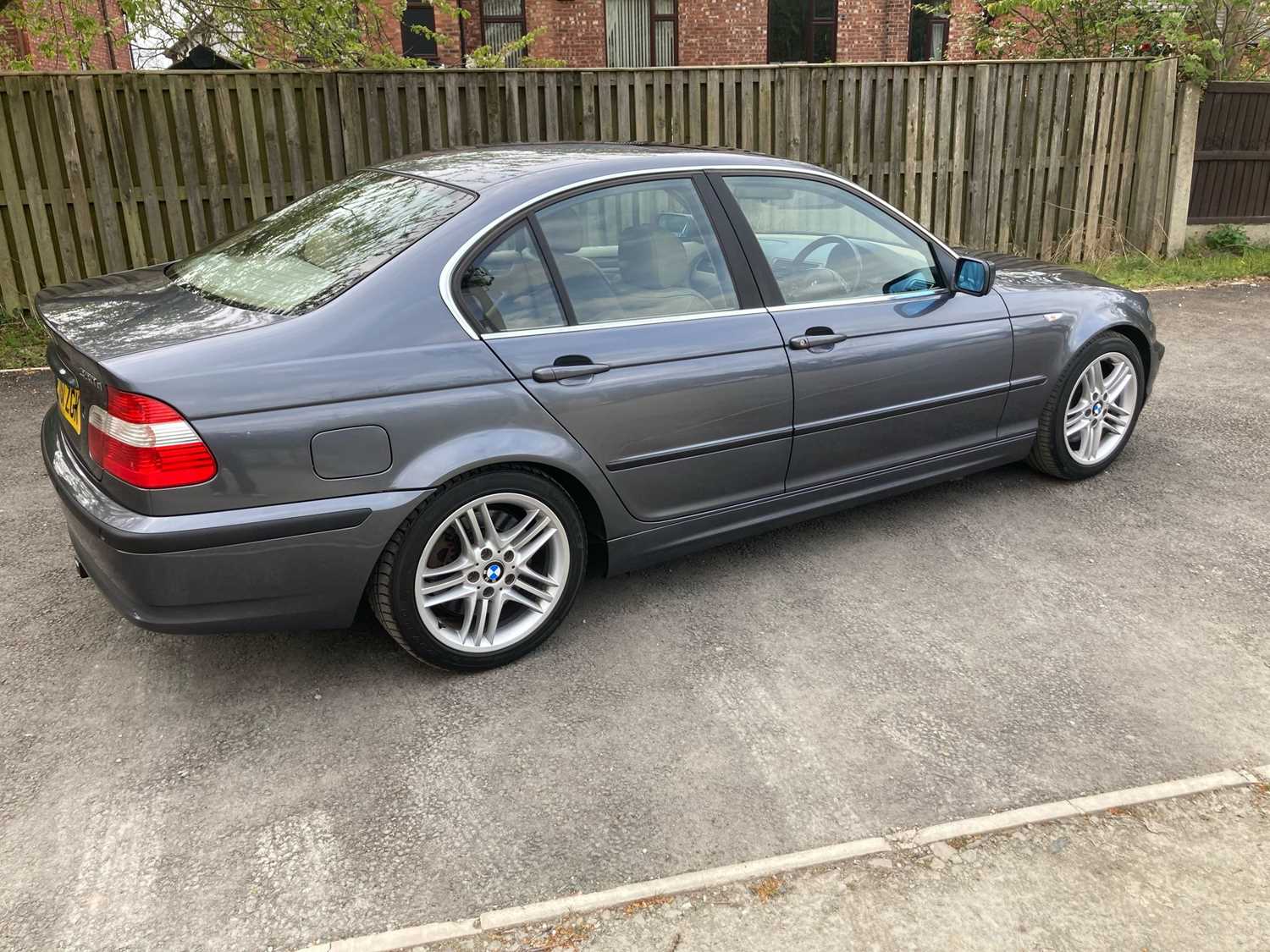 Lot 27 - 2001 BMW 330d Business Edition