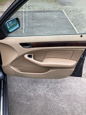 Lot 27 - 2001 BMW 330d Business Edition
